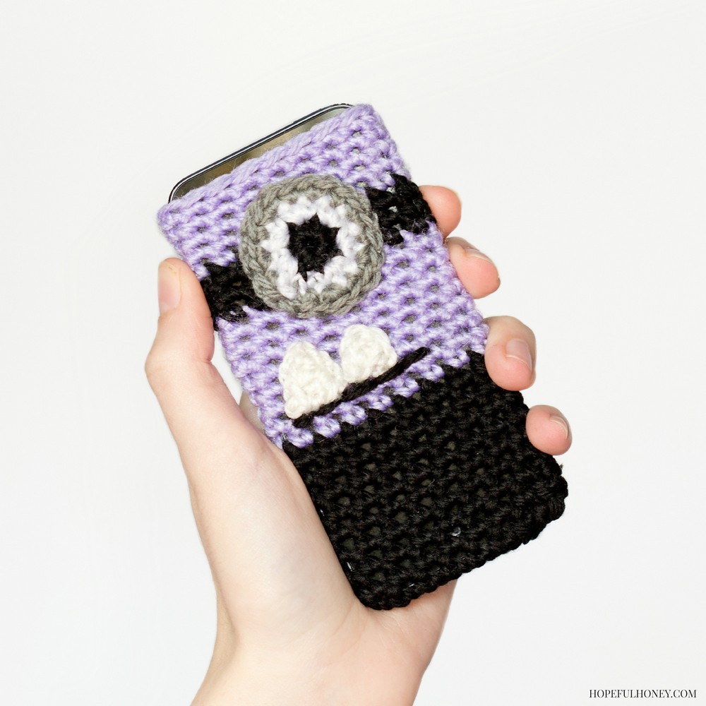 Free Crochet Evil Minion Inspired Phone Case