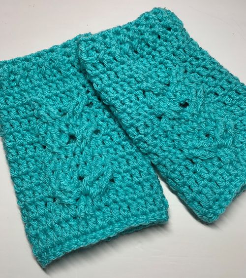 Cable Owl Fingerless Gloves Crochet Pattern