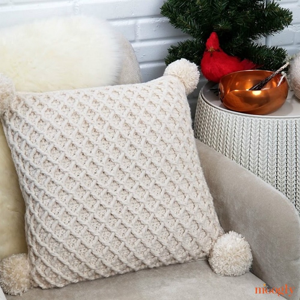 Free Crochet Hygge Diamond Pillow Pattern