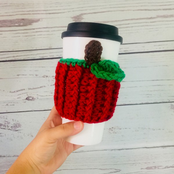 Free Crochet Apple Cup Cozy Pattern