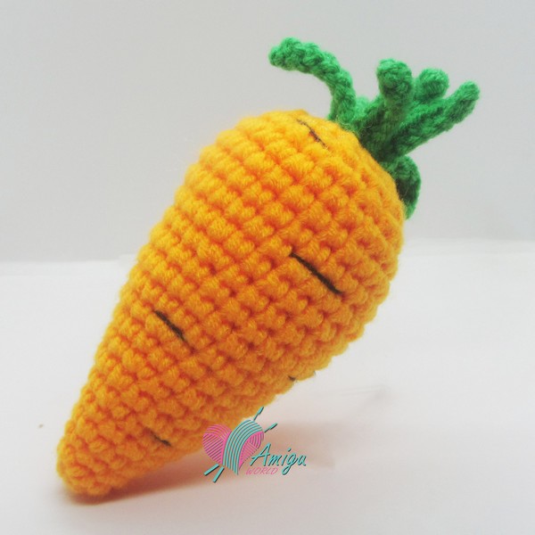 Free Crochet Carrot Amigurumi Pattern