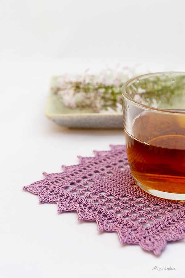 Free Crochet Fall Leaf Coasters Pattern