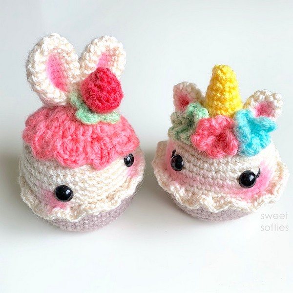 Free Crochet Unicorn Floral Cupcake Pattern