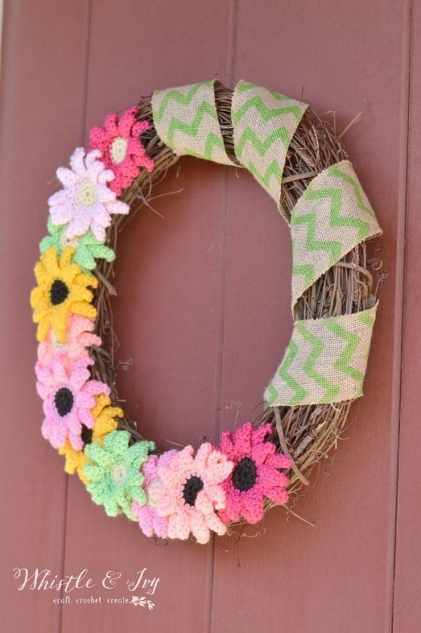 Crochet Daisy Wreath Free Pattern