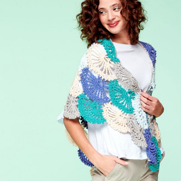 Lace Fans Crochet Shawl Pattern 