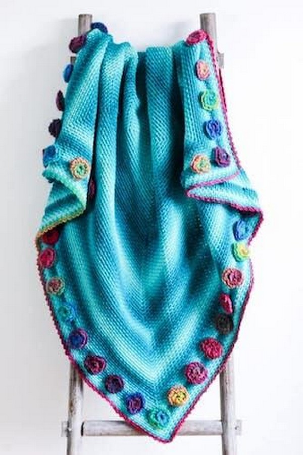 Modern Flower Blanket Free Crochet Pattern 