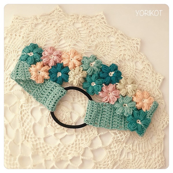 Mollie Flowers Headband Crochet Pattern
