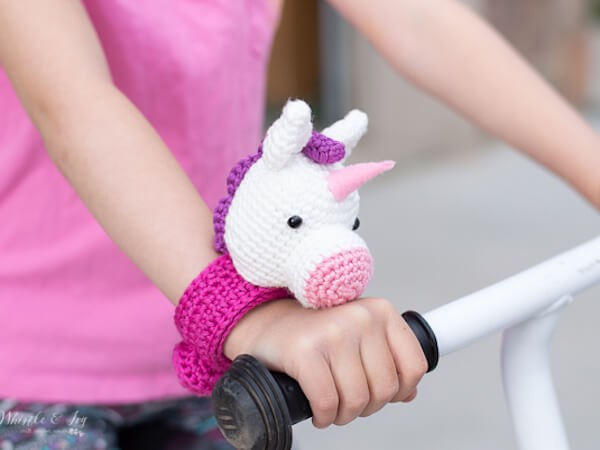Crochet Unicorn Slap Bracelet Pattern
