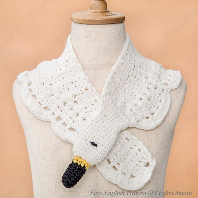 Puffy Cluster Swan Scarf