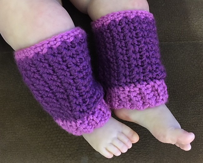 25 Free Crochet Leg Warmer Patterns For All