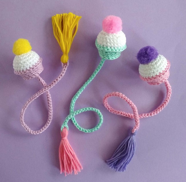 Cupcake Bookmark