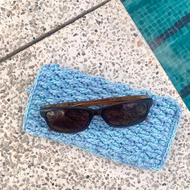 Pool Ripple Sunglasses Case