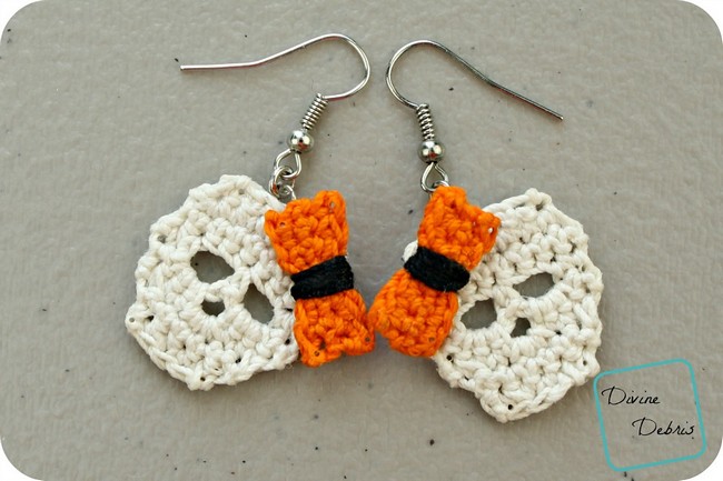 Sally Skulls Earrings