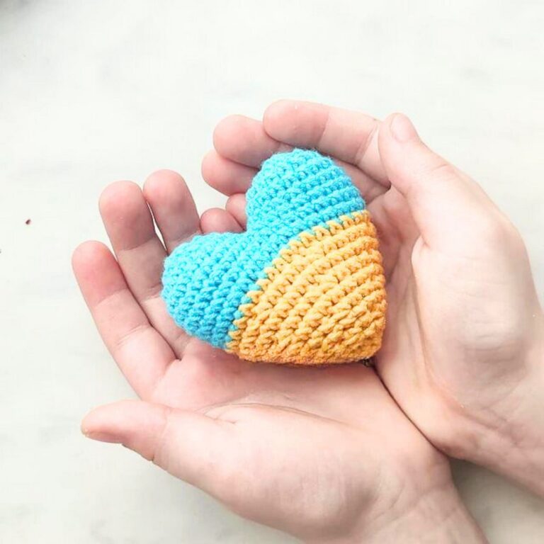 21 Lovely Free Crochet Heart Patterns