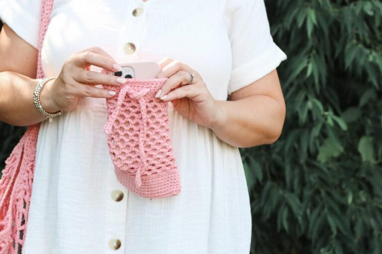 10 Free Crochet Pouch Patterns