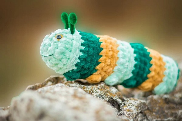 Crochet Easy Caterpillar Pattern 