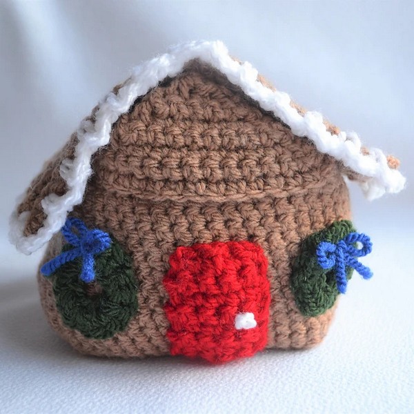 Crochet Gingerbread House Basket Pattern