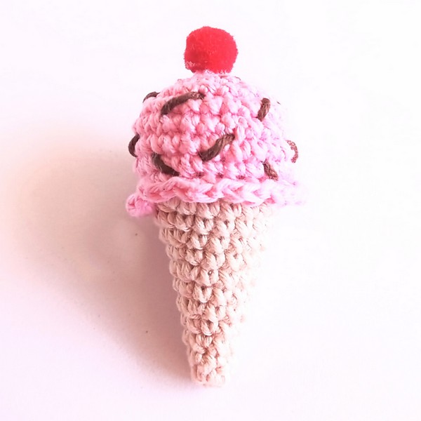 Crochet Little Ice Cream Amigurumi Pattern