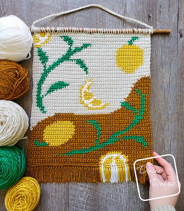 Crochet Lovely Lemons Wall Hanging Pattern