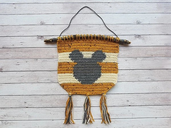 Crochet Mickey Mouse Wall Hanging Pattern