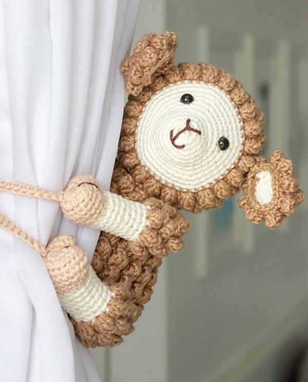 Crochet Sheep Curtain Holder Pattern