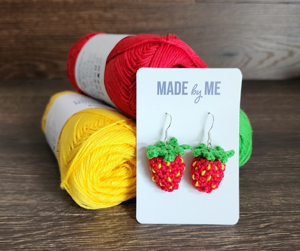 Crochet Sweet Summer Strawberries Pattern
