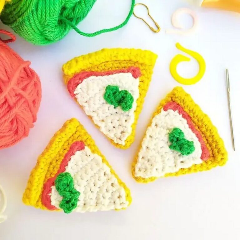 15 Free Crochet Pizza Patterns