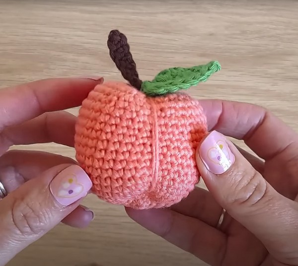 How To Crochet A Peach Pattern