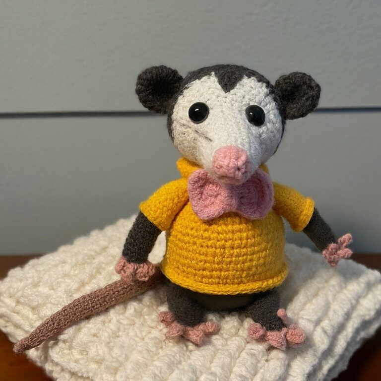 5 Free Crochet Opossum Patterns For Cutest Amigurumi