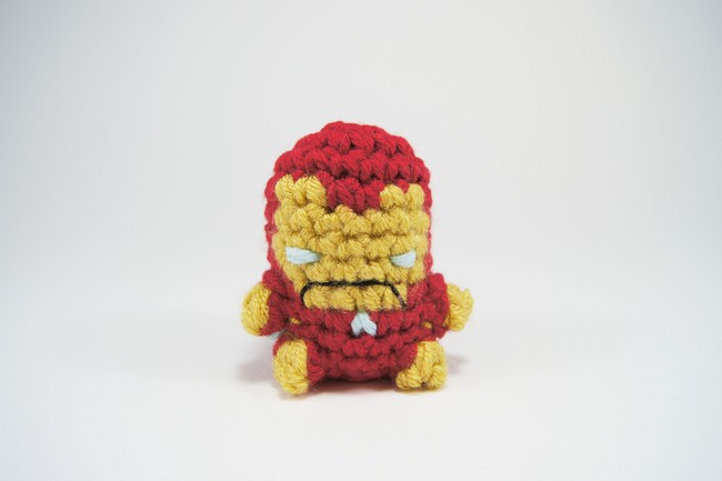 Iron Man Amigurumi Finger Puppet