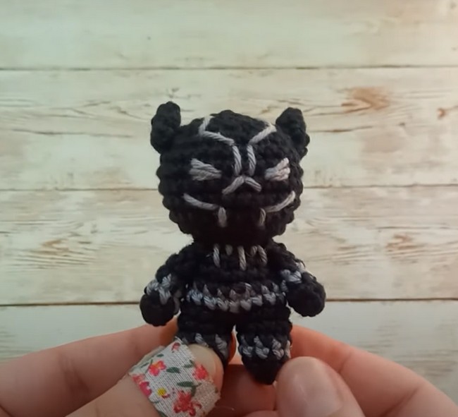 Black Panther Mini Amigurumi