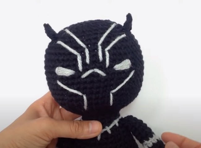 Crochet Black Panther Amigurumi