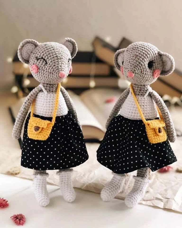 Super Cute Crochet Mouse Free Pattern