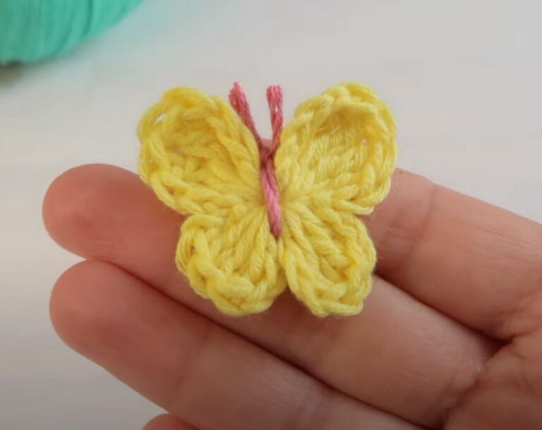 Crochet A Butterfly Applique In 5 Minutes (Easiest Tutorial)