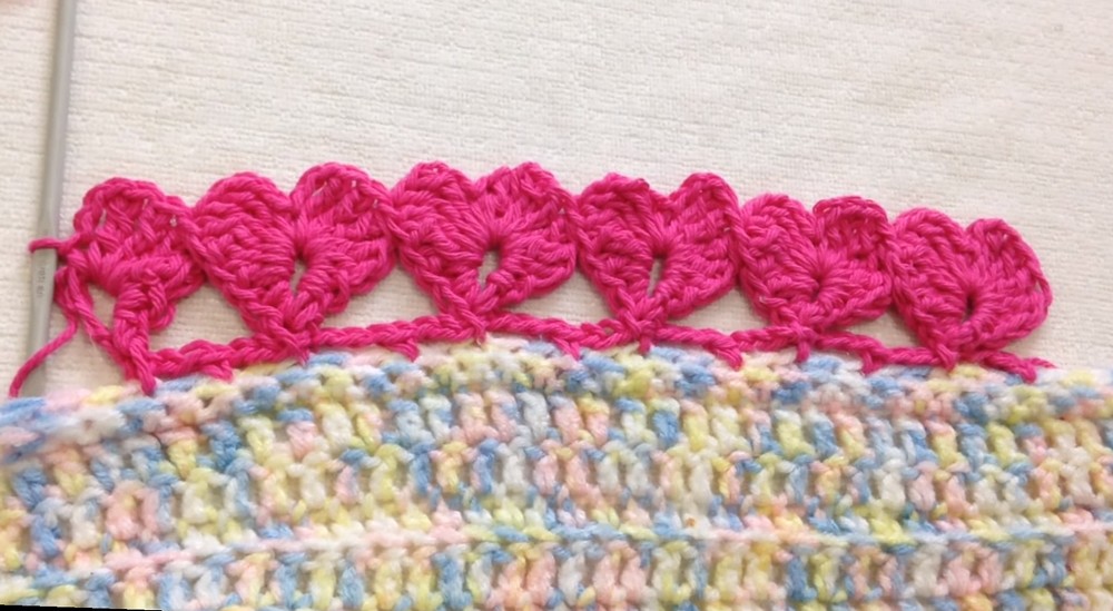 Crochet Heart Border