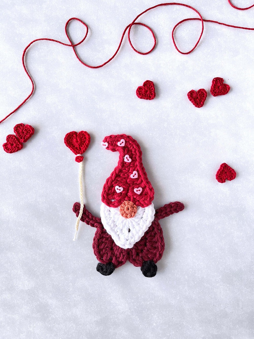 How to Crochet Valentine's Day Gnome Applique