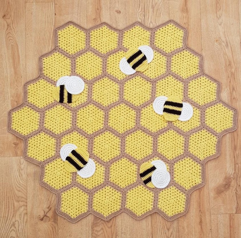Free Crochet Honeycomb Bee Blanket Patterns