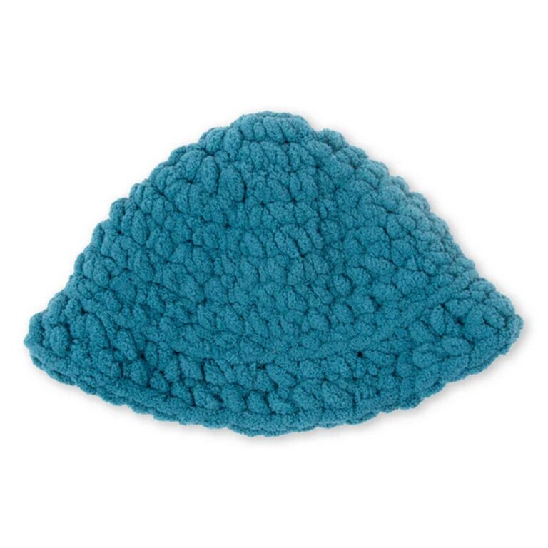  Foto zu 16 Free Crochet Pom Pom Hat Patterns Perfect For Winter 