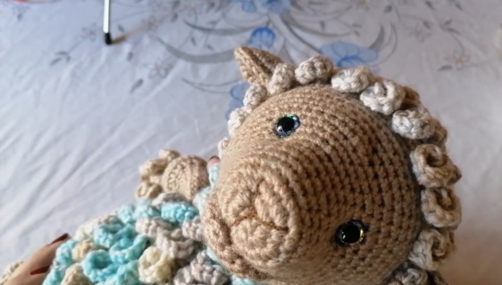 Crochet Lollipop The Lamb Amigurumi step 6
