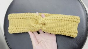 Crochet Flower Headband Pattern 1