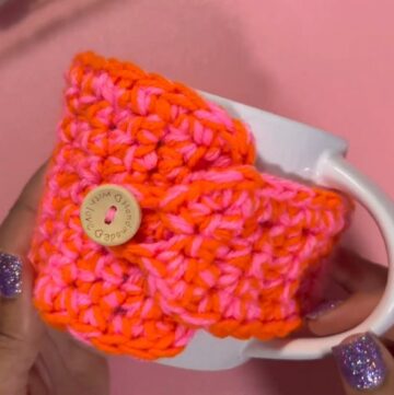 Crochet Mug Cozy With Button Pattern 1