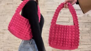 Crochet Rose Pink Bubble Shoulder Bag Tutorial 1