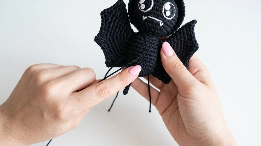 AMIGURUMI BAT Halloween Tutorial 9
