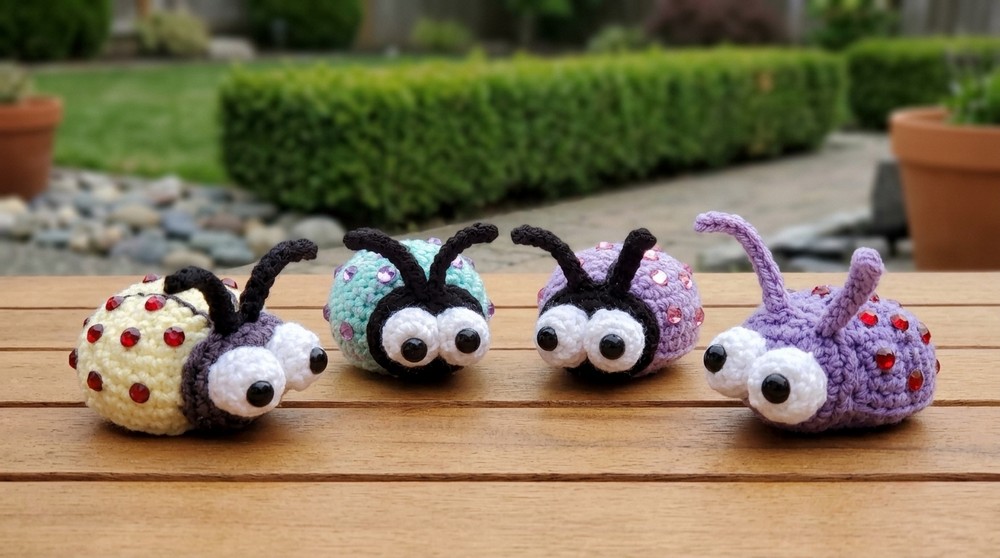 Amigurumi Rainbow Dragonfly (Tutorial) 2