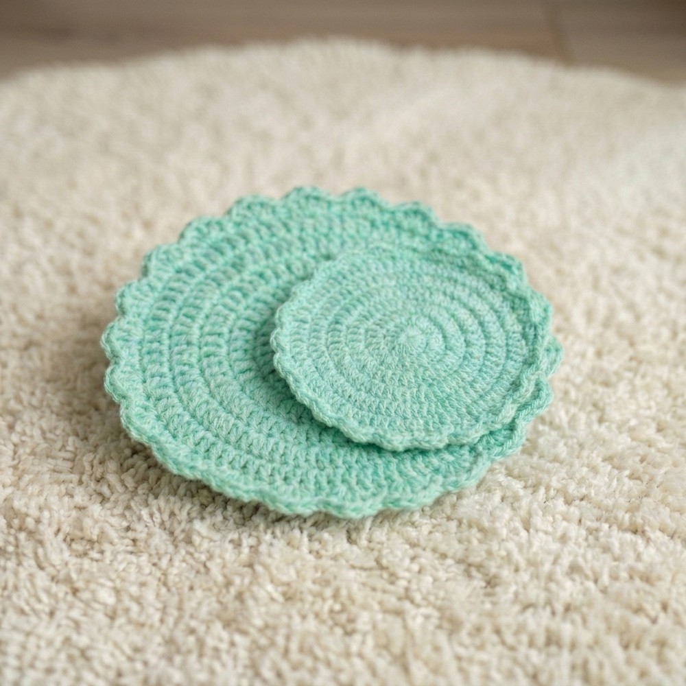Crochet Beautiful Coaster 10