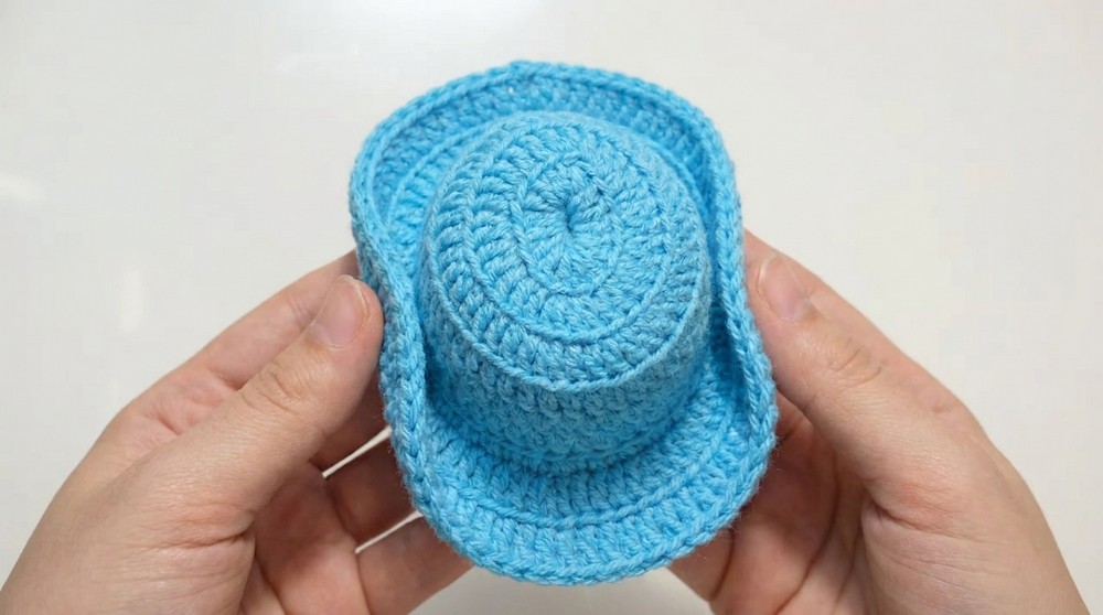 Crochet Cowboy Hat For Pet 6