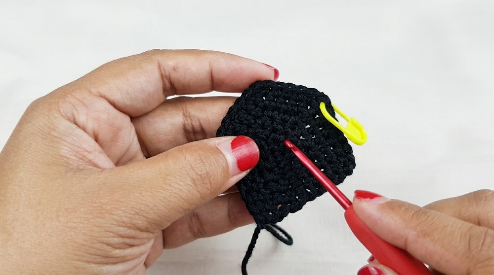 Crochet a beautiful card wallet, for beginners 6