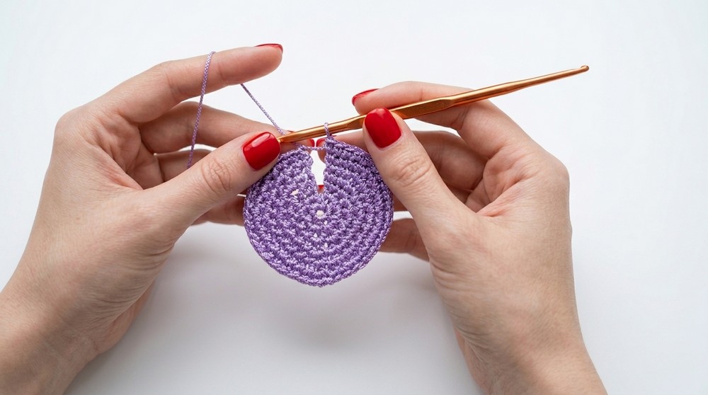 Crochet a beautiful heart 4