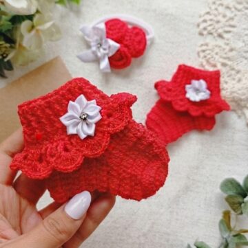 Crochet Baby Socks Pattern 10