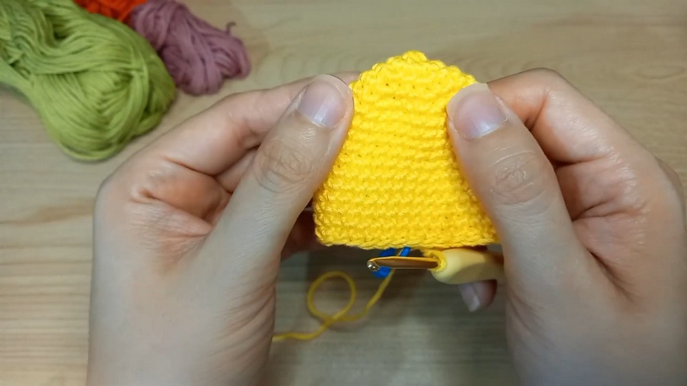 Crochet Chick With Frog Hat Pattern 2